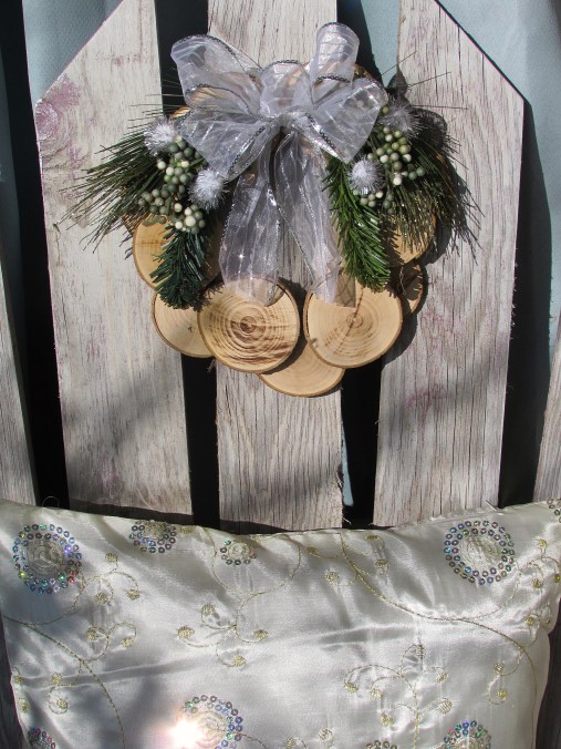 woodslicewreath