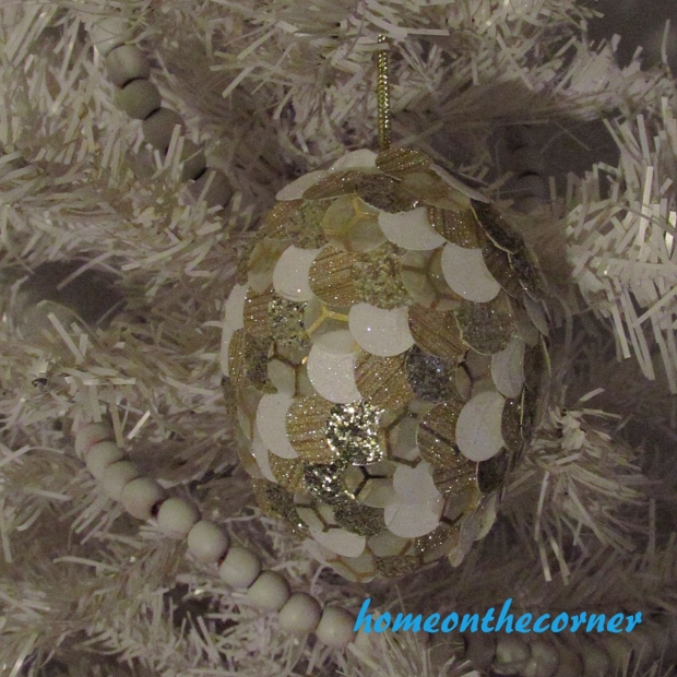 Christmas Ornament exchange Pinecone