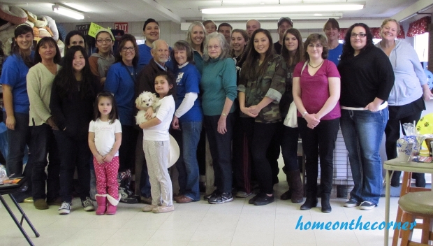 animal shelter volunteer group picture