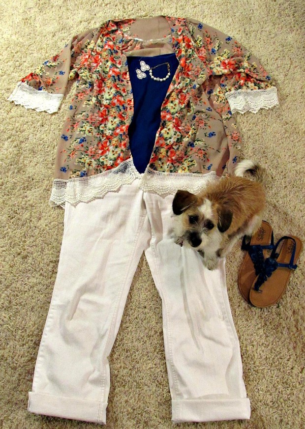 finds and fashions tan kimono floral jacket and white jeans