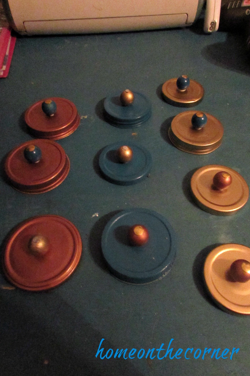 christmas jars lids and beads