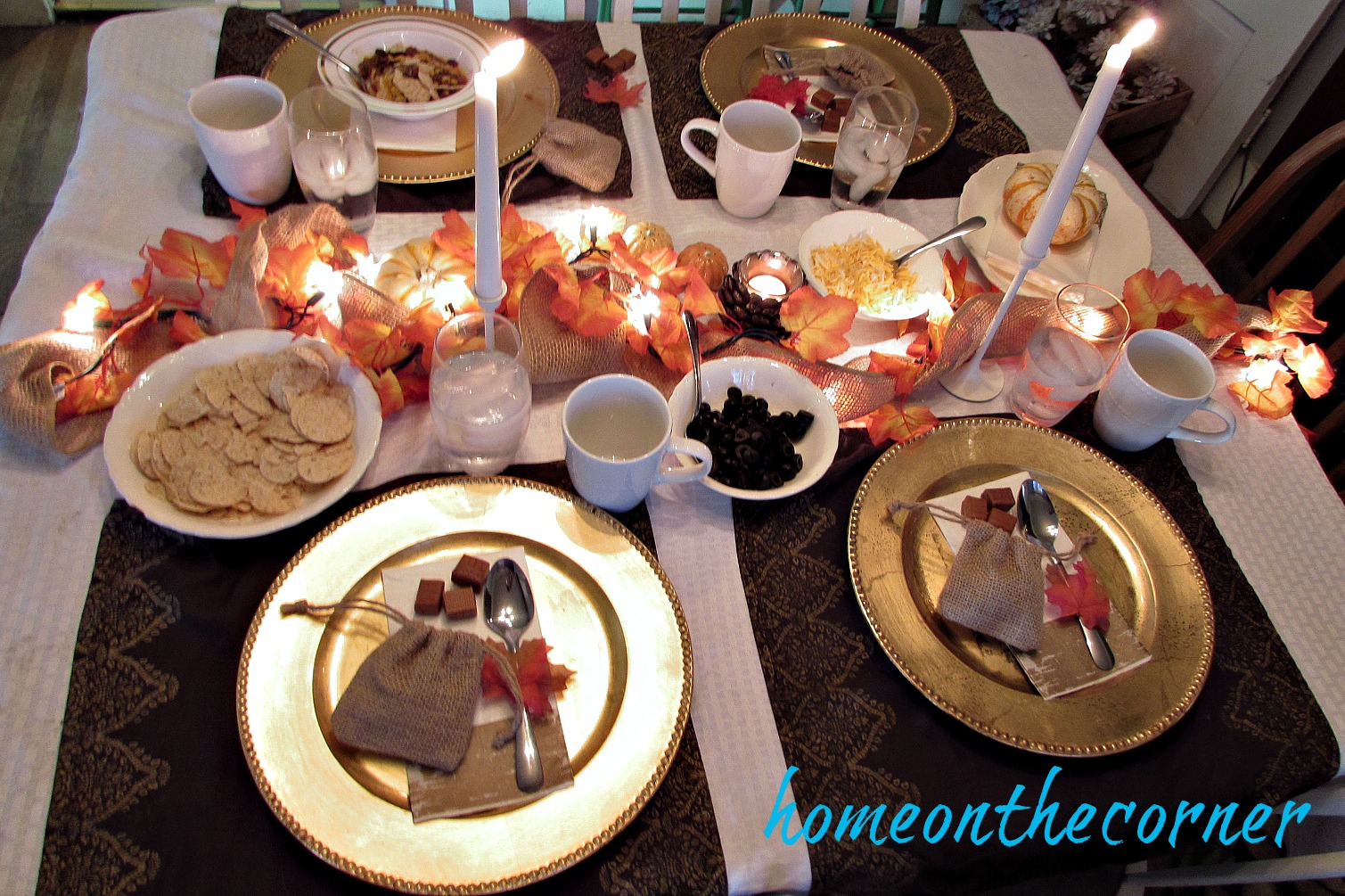 fall-2016-gold-and-white-rustic-glam