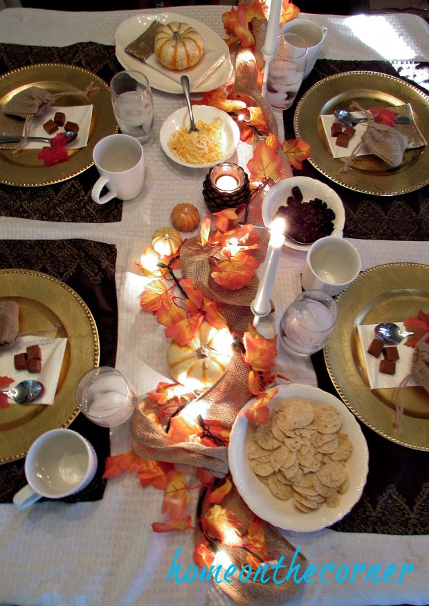 fall-2016-gold-and-white-tablescape-with-lighted-leaf-garland