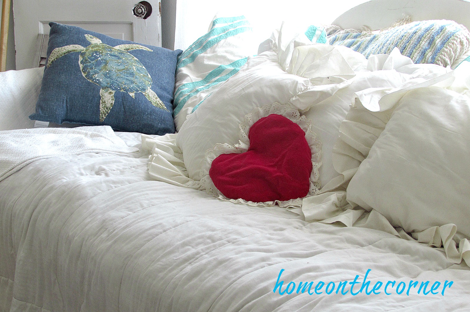 something-sweet-valentines-daybed