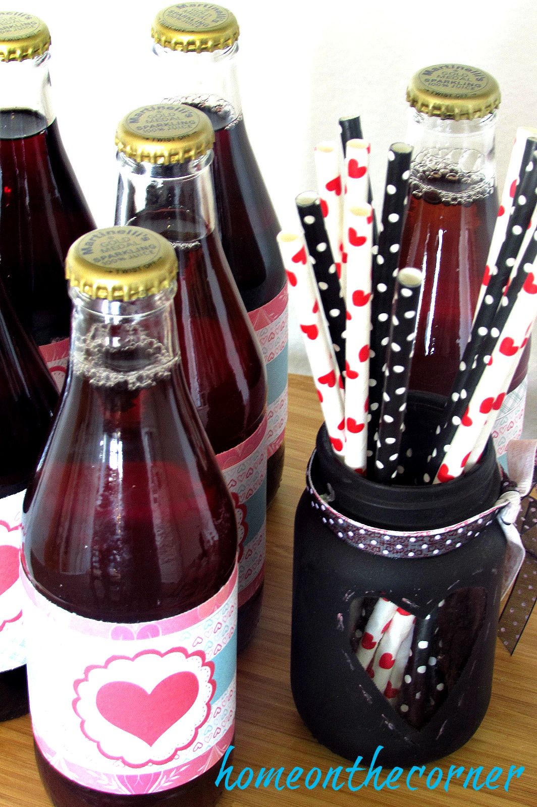 something-sweet-valentines-drinks-and-straws