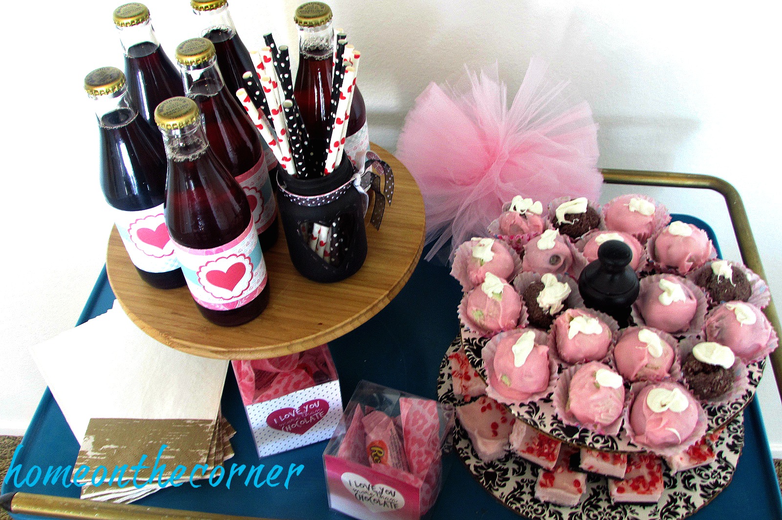 something-sweet-valentines-sweet-and-drinks