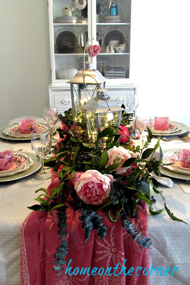 something-sweet-valentines-tablescape-and-hutch
