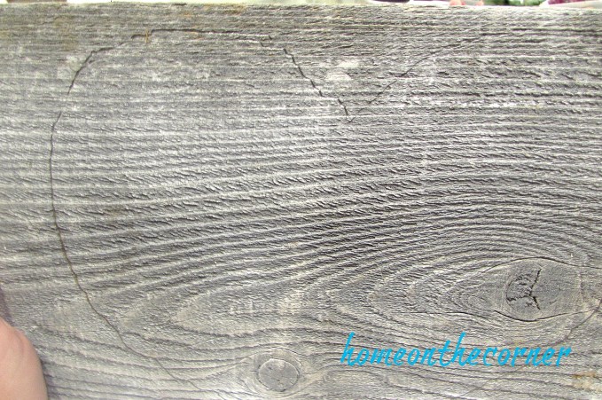 flower-valentine-plaque-with-pink-silk-flowers