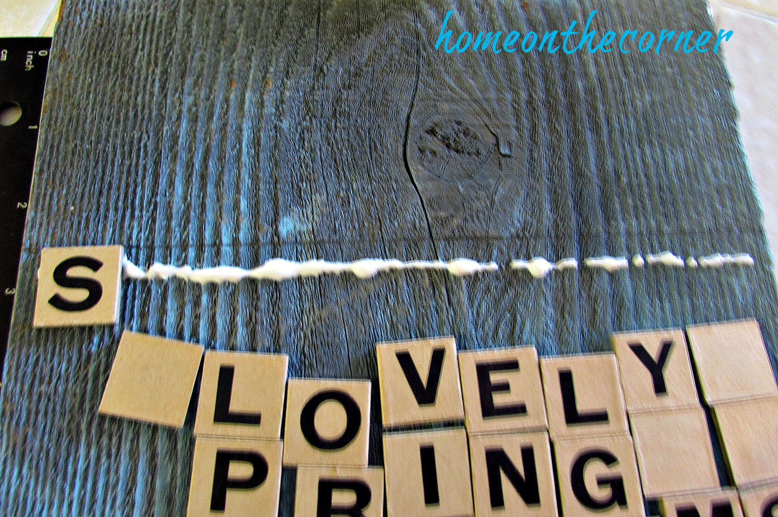 scrabble-letter-spring-sign-glue