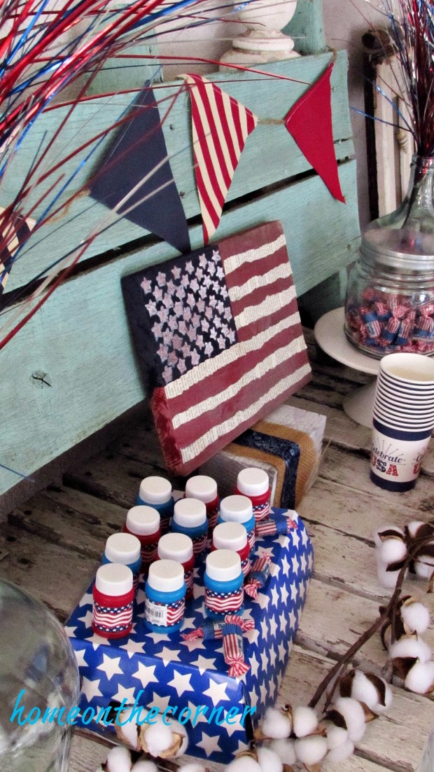 patriotic snack table flag, bubbles, candy