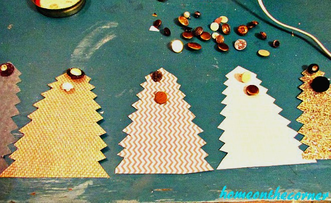 Christmas tree Garland Buttons 2017