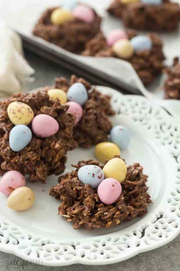 easter-no-bake-birds-nest-cookies-mini-eggs-recipe-picture-www.thereciperebel.com-8-of-8-768x1152