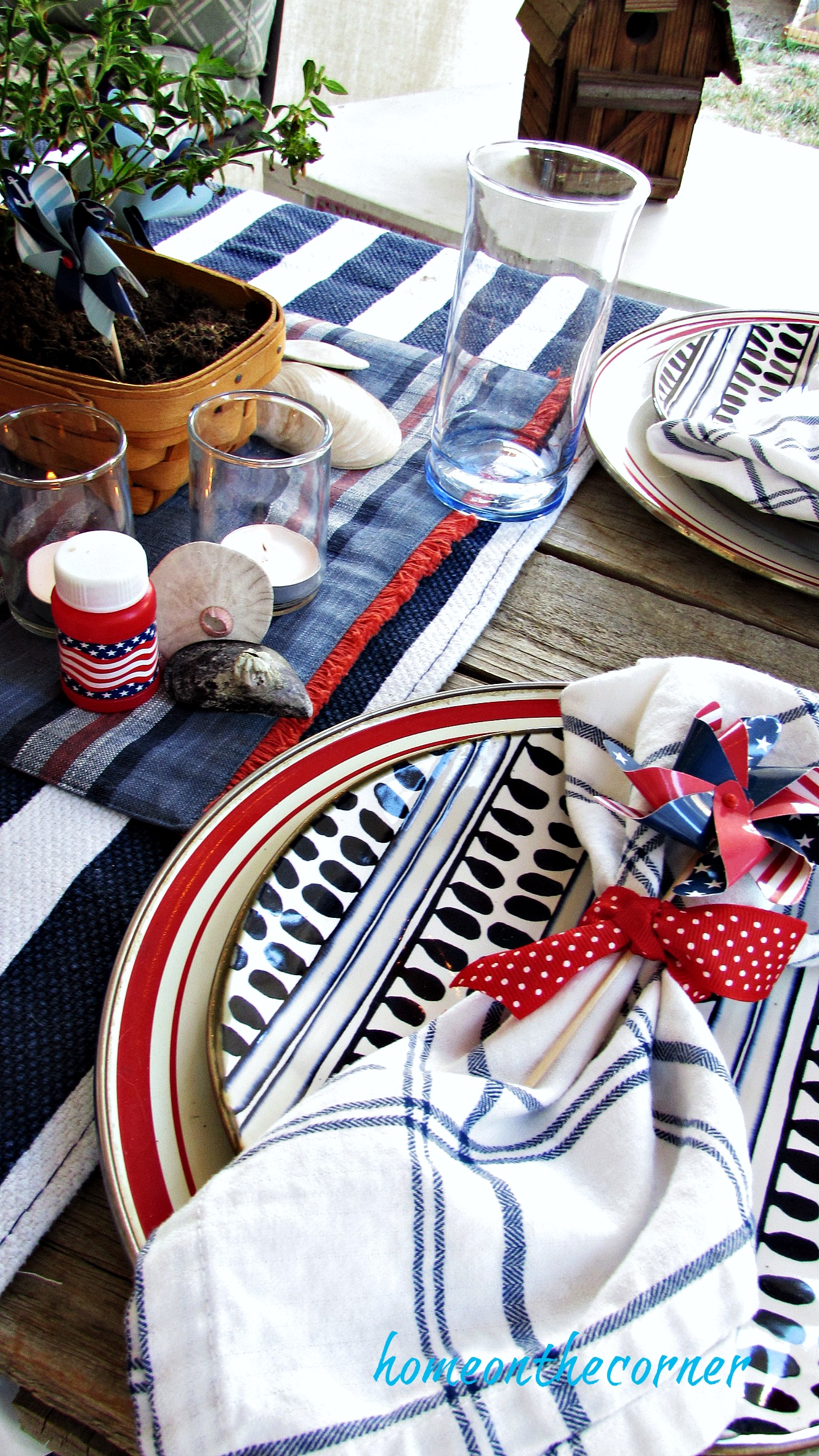 red, white and blue outdoor dining