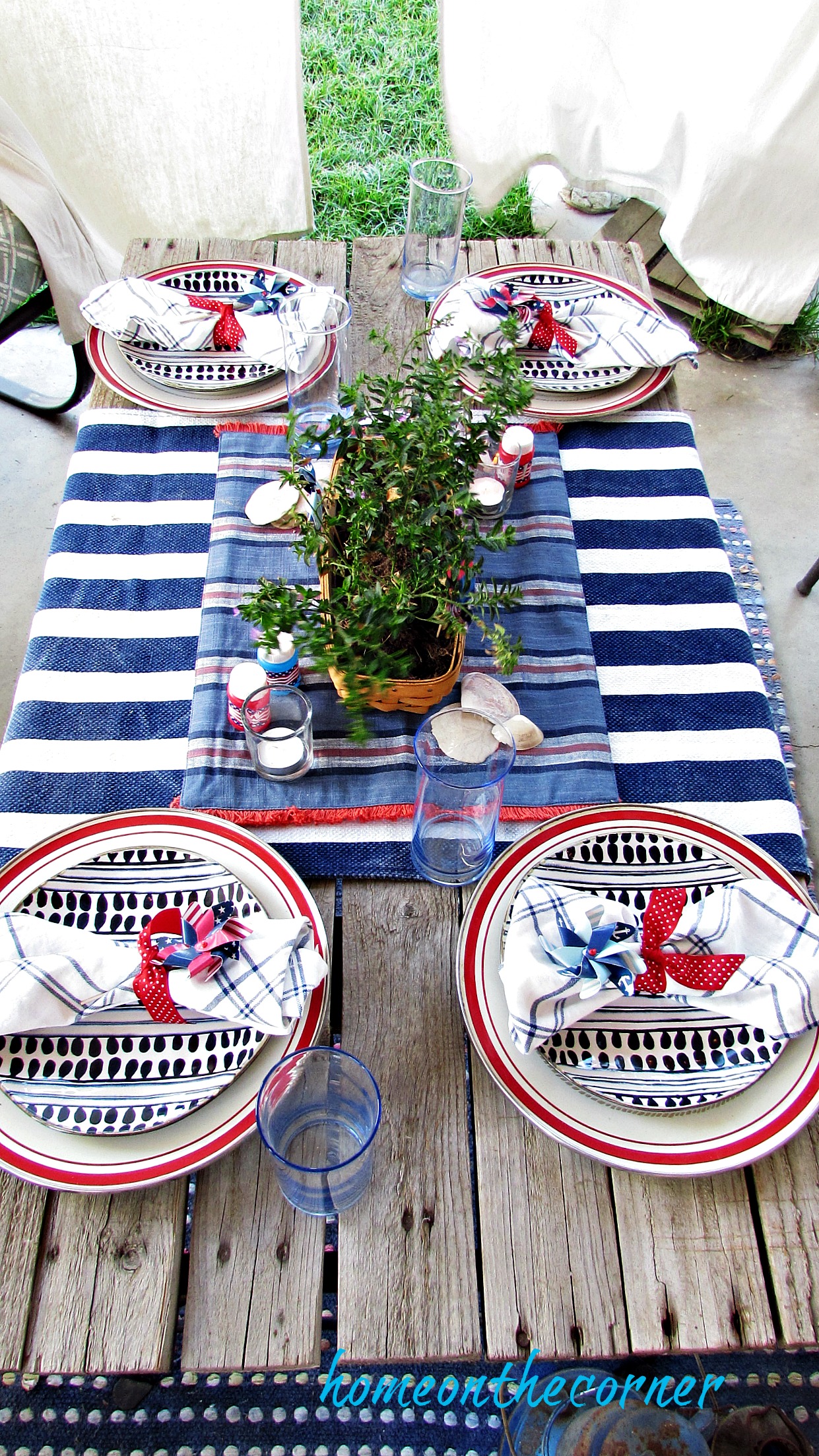red, white and blue tablescape