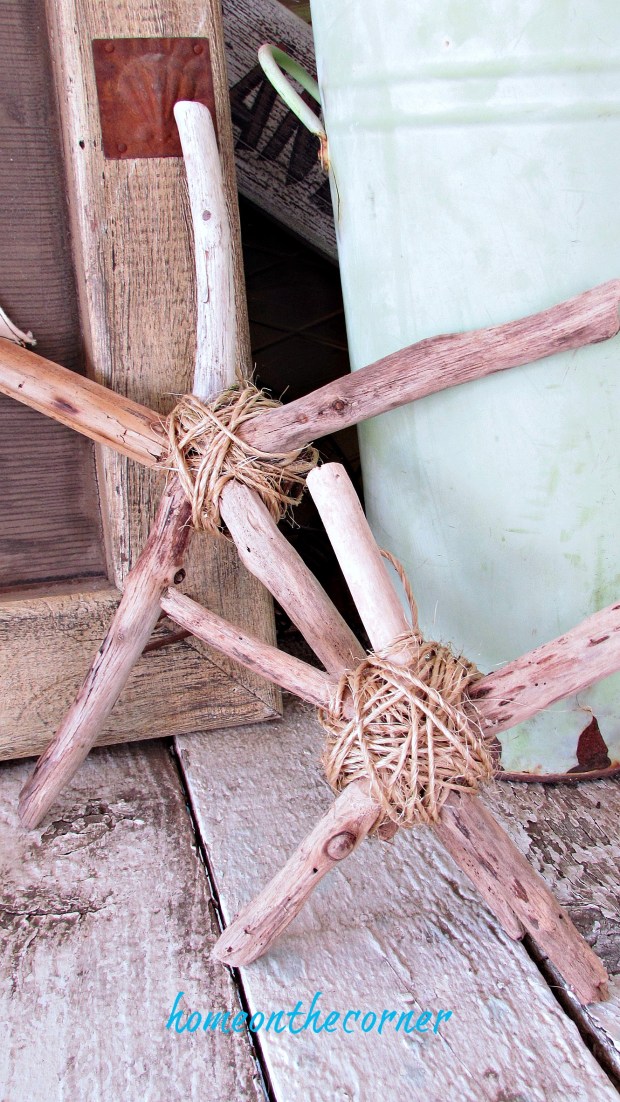 driftwood starfish 5 pieces and twine