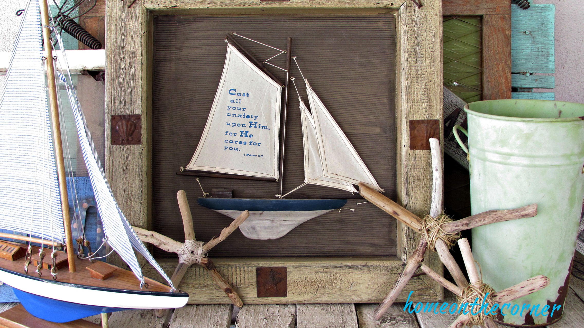 driftwood starfish with twine boats