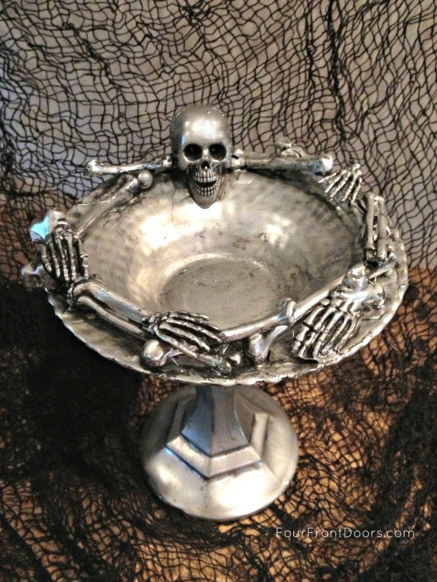 skeleton dish empty