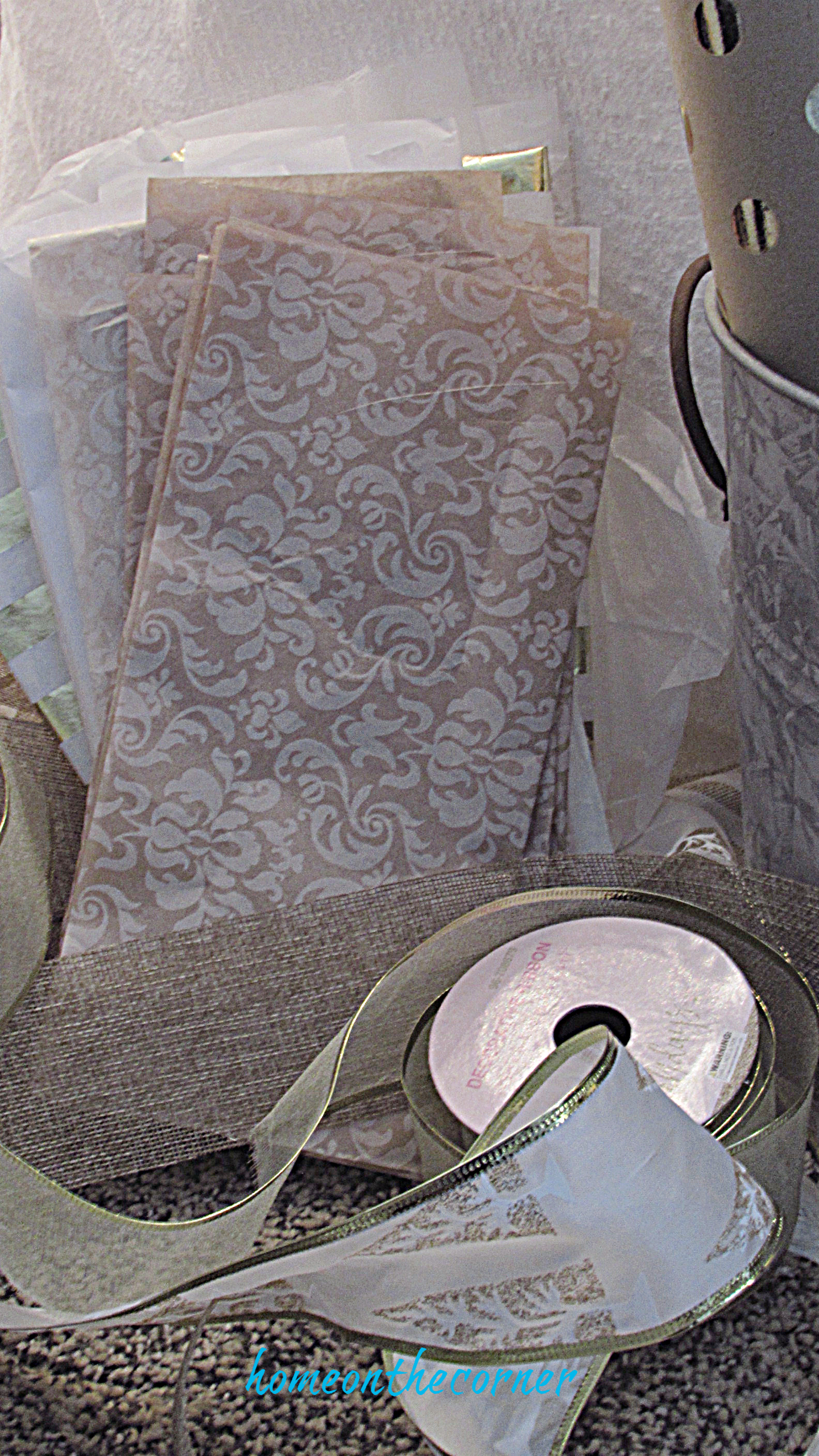 gold, kraft paper, ribbon christmas paper