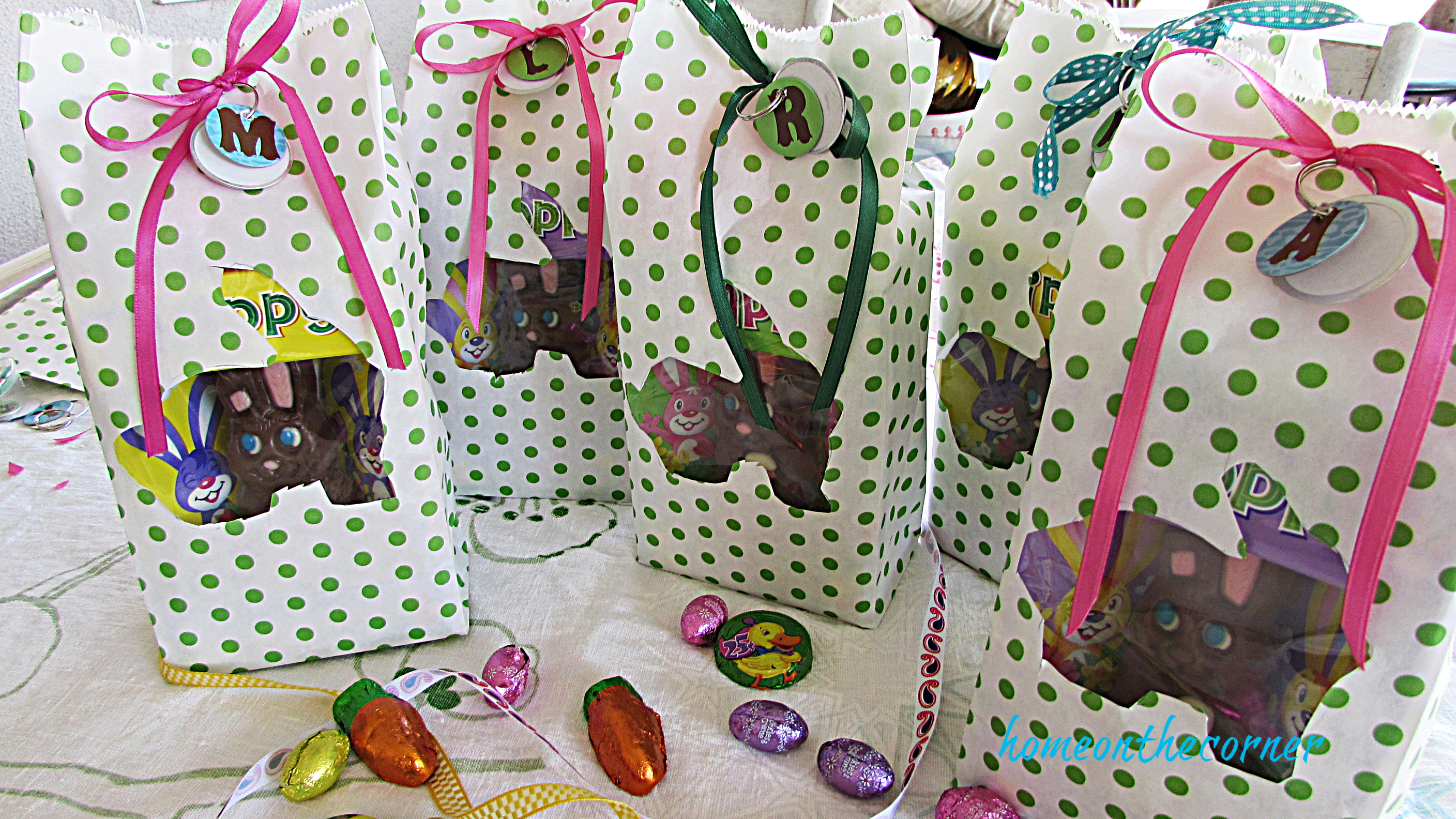 Pols Dot Easter Bag 5 Gift Bags with Candy